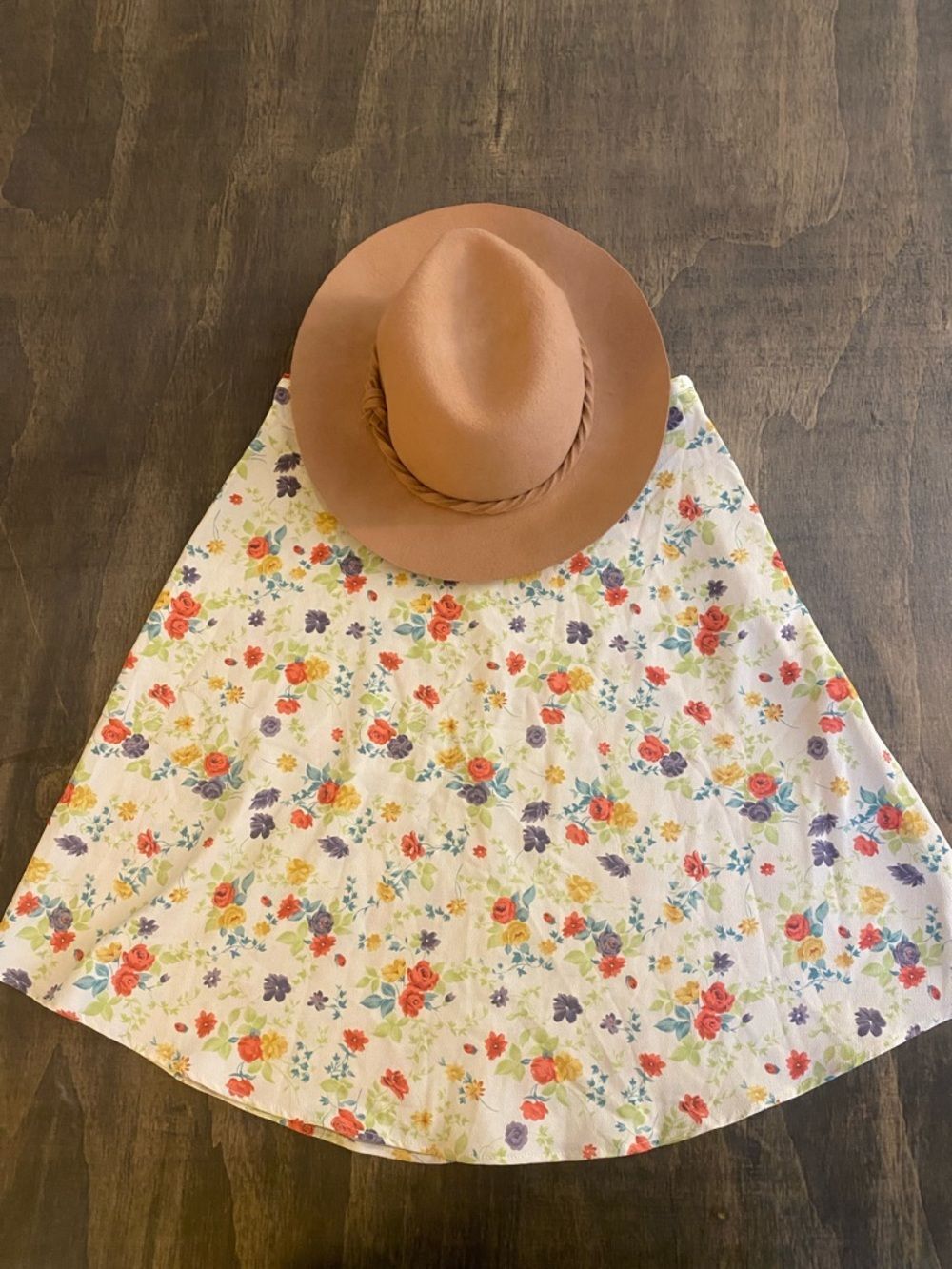Vintage Cream Floral A-Line Skirt